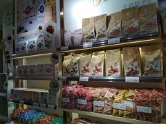 零售区-良品铺子(白云新世界店)