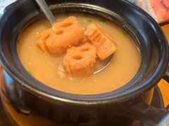 -莲餐厅·湖北菜·潜江小龙虾店(愚园路店)