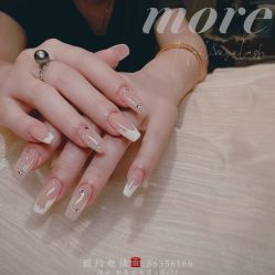 -沫儿·美甲美睫·半永久·皮肤管理