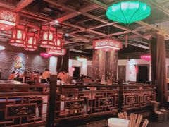 大堂-矮板凳老火锅(宽窄巷子店)