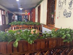 -果松木炭酸菜铜火锅·外婆参鸡汤