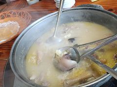 -侠成水上农庄(工业大道店)