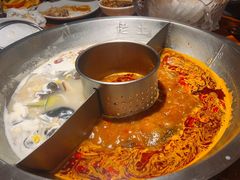 -佬土鹅肠火锅(中建大观店)