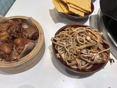 -卤校长老火锅(杨家坪直营店)
