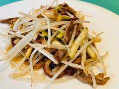鸭丝掐菜-北京贵宾楼饭店·紫金