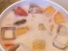-椰小咖(亚龙湾东榕美食广场店)