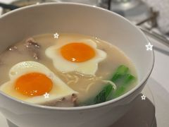 -洋房火锅(上海新天地南北里店)