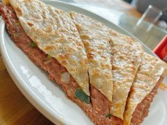 -溢心园香河肉饼总店