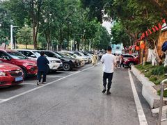 -弓虽昌焖烧鸡(大竹林店)