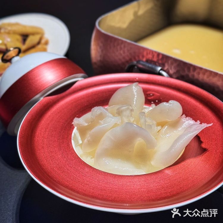专业花胶鸡，这味道是真纯正！此时不吃更待何时！