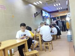 -朝阳路拉面店