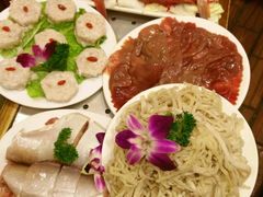 -山城年华老火锅(玉林店)