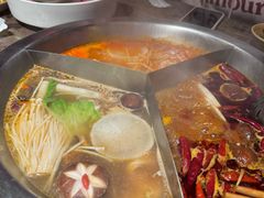 -小龙坎火锅(湖滨银泰in77店)