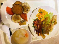 -碧中海汤泉汗蒸酒店