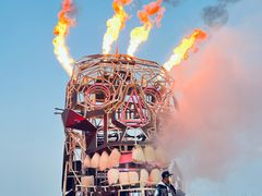 -北戴河碧螺塔海上酒吧公园