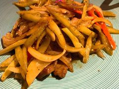 -爱啤精酿·民谣酒馆(滨江店)