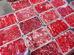 -杨老板·海鲜集市火锅·鲜切牛肉(中防万宝店)