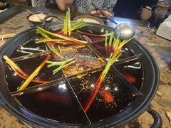 -正南齊北重庆老火锅(光华村直营店)