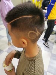 -爆米花儿童美发