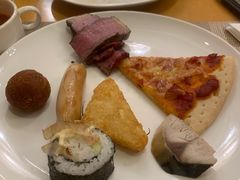 -上海西藏大厦万怡自助餐厅(徐汇店)