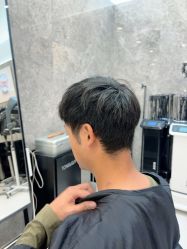 -TONI&GUY