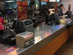 -麦当劳(湛江大厦店)