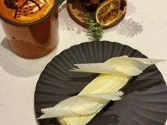 -潮一不贰·法式甜品·生日蛋糕·西式简餐(外滩店)