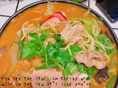 -肥汁米蘭香港米线(长宁来福士店)