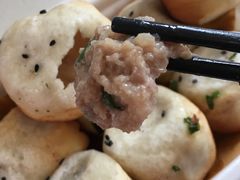 -香山胡记吴江路生煎(灵山路店)