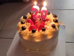 -皇冠幸福里动物奶油生日蛋糕(光谷软件园店)