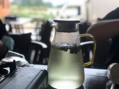 荷叶茶-夏屿湖畔.落日湖景餐厅(普者黑景区店)