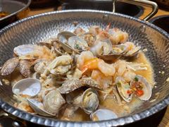 -吃饭皇帝大(合生汇店)