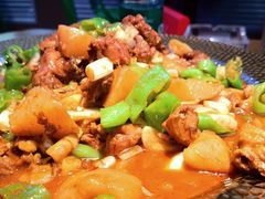 -俭寨大盘鸡·手抓肉·烧烤新疆菜(乌苏路店)