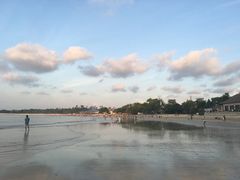 -金巴兰海滩烛光bbq