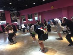 -零下舞度·街舞连锁机构(万科中心店)