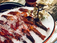 -虾弄弄海派小龙虾·牛羊蝎子火锅