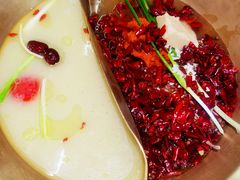 -沸炉重庆老火锅(军事博物馆店)