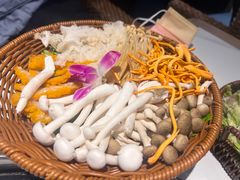 -云尊府云南菜·蒸汽石锅鱼(学清路店)