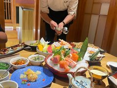 -花和海鲜自助(梅江店)