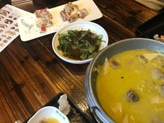 -春天里·老街坊餐厅(港隆广场店)