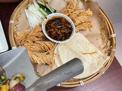 -魏铭鱼头捞饭(晋阳路店)