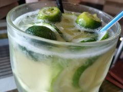 -海口骑楼小吃街