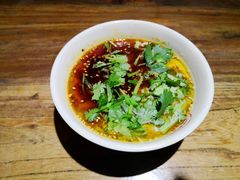 -万记麻辣烫国展总店