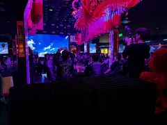 -VIVA·百人年会团建篮球场轰趴馆