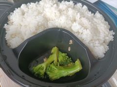 -呷哺呷哺(凯旋广场店)