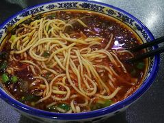 -云峰金顶兰州牛肉面(雄越店)