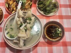 -老方桌烂蹄花川菜馆(九龙坡店)