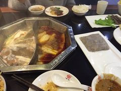 -重庆德庄火锅(体育中心店)