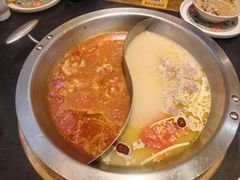 -沸炉重庆老火锅(军事博物馆店)