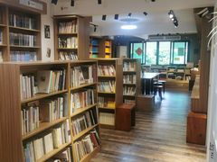 -晓风书屋(大学路店)